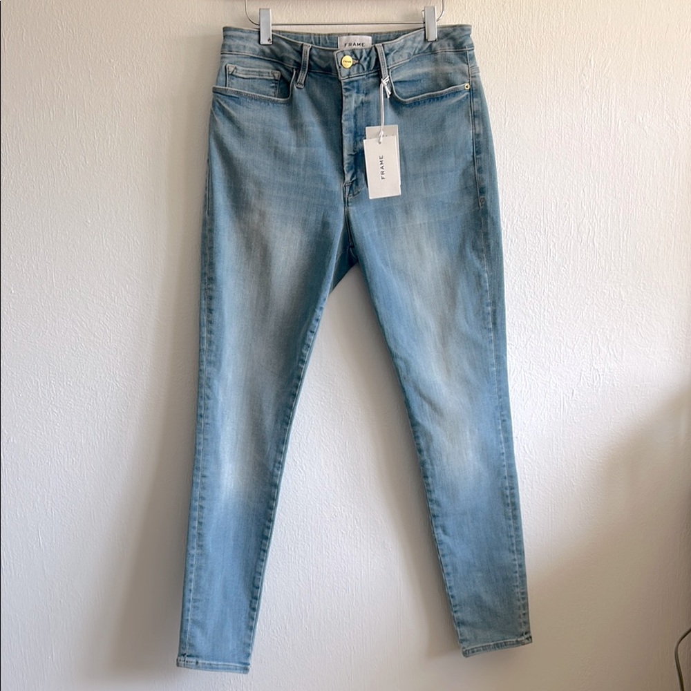 Frame Le One Skinny mid rise jean size 2 NWT